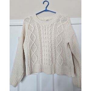Super Soft Women's Cable Knit Sweater